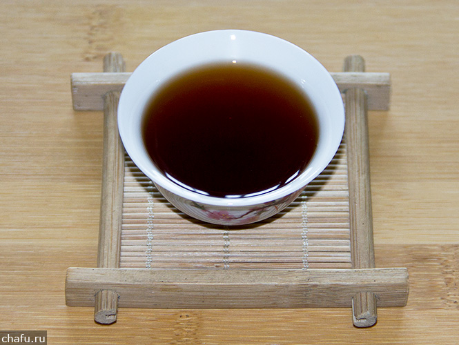 Чай шу пуэр 7572 мэнхайской фабрики